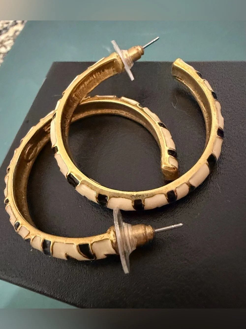 Vintage Carolee Gold Tone Zebra Enamel Hoop Earrings